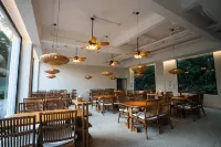 Yiweihang Vacation Homestay - فطور