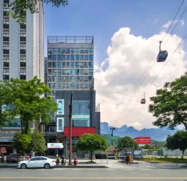 JIAN GE SHI GUANG TRAVEL HOTEL(Zhangjiajie Tianmenshan Cableway Station)