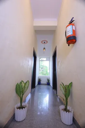 Sia Taj Hotel nearest Taj Mahal Agra Отели в г. Махуа Кхера