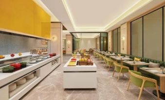 Hilton Garden Inn Surat City Centre