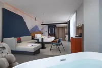 Huanzhi Hotel (Kaifeng Drum Tower Plaza) - Romantic
