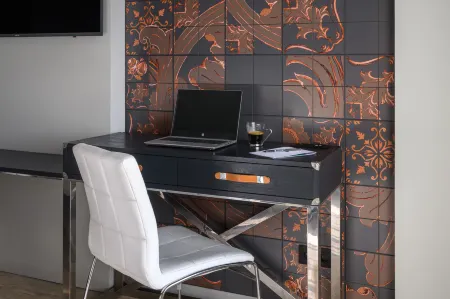 Meliá Lisboa Aeroporto Отели рядом с достопримечательностью «Parque infantil do Prior Velho»