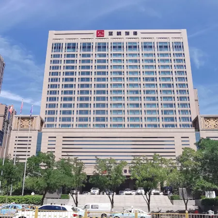 Zhangjiakou BLUEWISH RUIHAI Hotel Отели в г. Чжанцзякоу