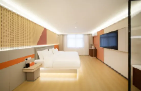 Yifeng Hotel (Ankang Railway Station)