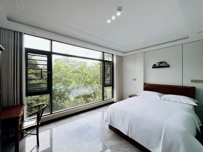 Xishuangbanna Jinghong Lucky Elephant Garden Inn Hotels near Manting Park