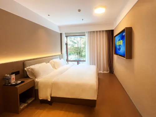 Jingdian Hotel (Beijing Jingsong Subway Station Branch)
