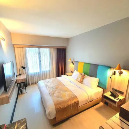 Center Inn Hotel Отели рядом с достопримечательностью «Малтепе»
