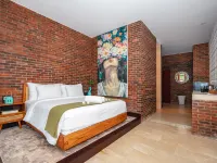 ONYX PARK RESORT UBUD Hotels near Sambahan