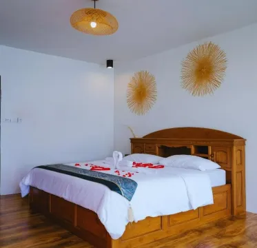 ห้องริมน้ำ 4 ชั้น 1