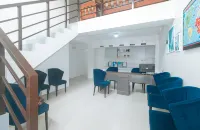 RedDoorz @ Qhouzz near PUP