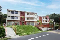 Coliwoo Bukit Timah Fire Station (Newly Opened) Hotel dekat Bukit Gombak ActiveSG Stadium