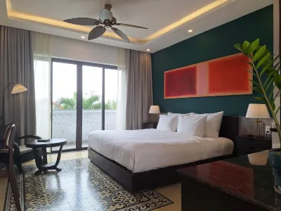 The Interlude Art Retreat Hotels in Cẩm Hà