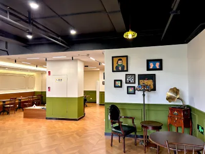 Dongnanxibei Youth Hostel (Jinji Road Subway Station Branch) Các khách sạn ở 