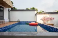 The Beauty of The East Courtyard Home stay (the Taihu Lake Hengshan Island Store)