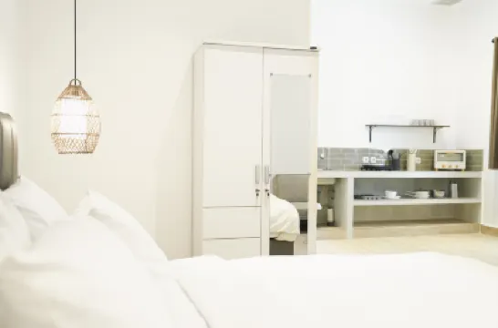 Dip & Doze Living 베라와 비치 주변 호텔