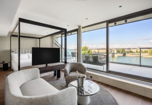 란치드 19 디자인 호텔