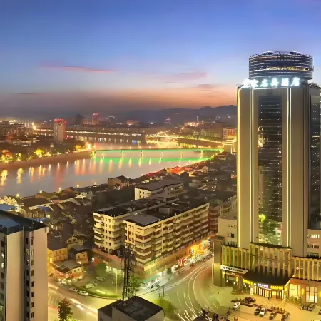 Meizhou Royal Classic Hotel (Jiaying Ancient City Branch)