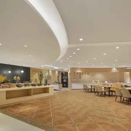 Leking Hotel (Anqing Tianzhushan Airport High speed Railway Station Store)