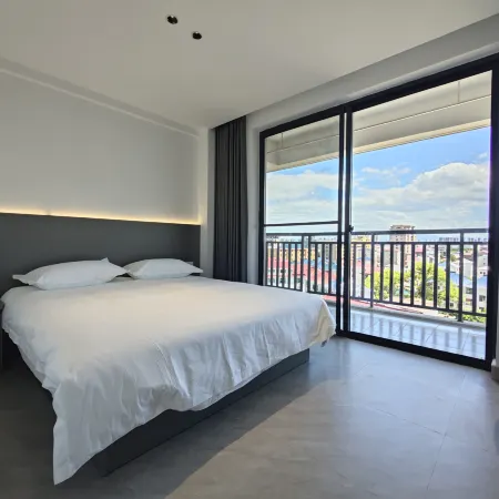 Hualai Apartment