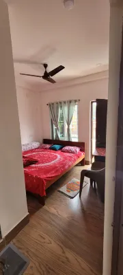 Gour Gadadhar Guest House