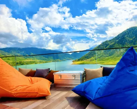 Yele Lake Puyuan · Chunshan Homestay Hotels in Mianning