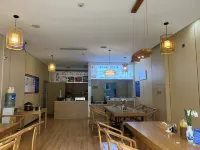 Shiqian Quanyun Yashe Zen Art Hotel