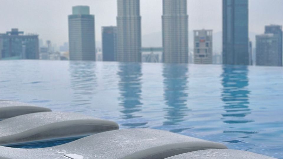 Eaton Residences KLCC by Luna