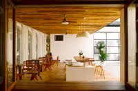 Limu Elegant House · Life Light Luxury Design Resort Guesthouse (Gejiu Shadian Grand Mosque Branch) - breakfast