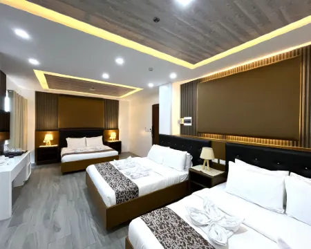 LDR Travellers Inn Hotels in Caticlan