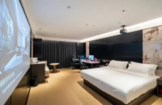 Jiajing Time and Space Hotel (Jiaxing Longding Wanda Plaza Branch)