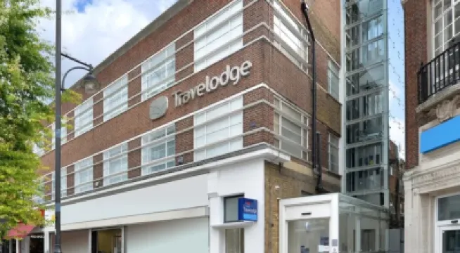 Travelodge London Romford the Quadrant 에노 주변 호텔