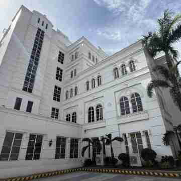 Madison Crown Hotel Hotel Exterior