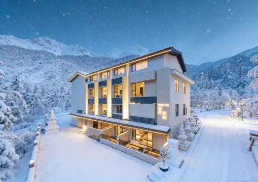 Qinghe Courtyard · Jiuzhaigou | QINGHE Hot Spring - Luxury Private Hot Spring Villa