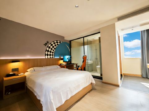 亞信電競民宿（增城東滙城店）