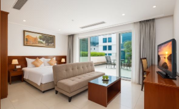 White Lotus Hotel Saigon