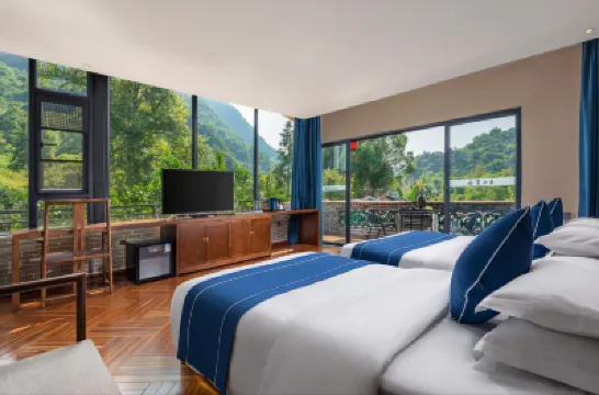 หยางซั่ว ซีทีเอ็น เคบินส์ รีทรีต โฮเทล โรงแรมใกล้หาดซันบีช