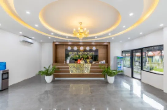 Ruby Mountain View Resort vang vieng Hotels in 