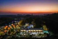 Fengji Xuanbi Banshan Homestay (Luofu Mountain Scenic Area Dadong Xuanbi Lake) - Mountain view