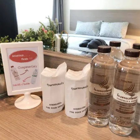 Ayothaya Hotel Отели рядом с достопримечательностью «Железнодорожная станция Аютхаи»