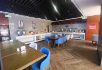 Jingzu E-Sports Hotel (Dezhou Leling Debai Plaza)