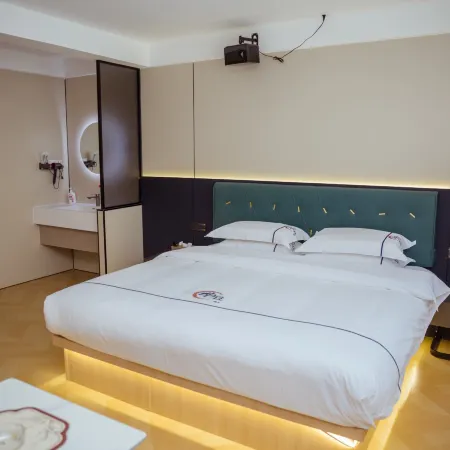 Huazhu Hotels Отели в г. Ханцзиньхоуци