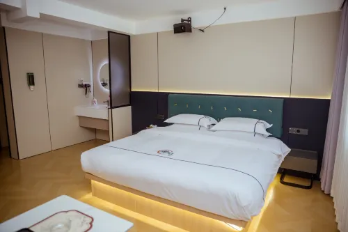 Huazhu Hotels - 2-Star