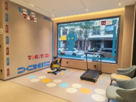 Homeinn Hotel (Qionghai High-Speed Railway Station)