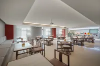 Kaifeng Moshang Yunman Hotel (Henan University Bianliang Xiaosongcheng Branch)