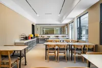 Wyndham Super 8 Yue Hotel (Chunxi Road Taikoo Li Branch)