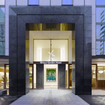 Mitsui Garden Hotel Sapporo Отели рядом с достопримечательностью «Станция Sapporo»
