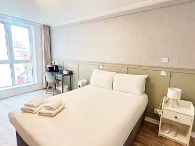 Abbey Hotel