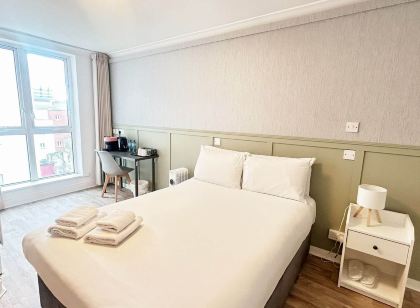 Abbey Hotel