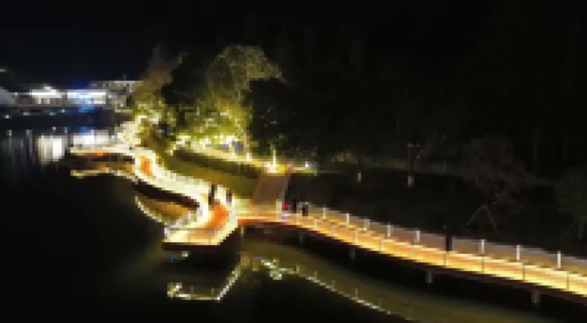 lianshandongyunshuanglonghujiudian