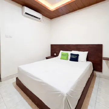 Urbanview Hotel Arta Guna Casa 2 Hotels near Denpasar